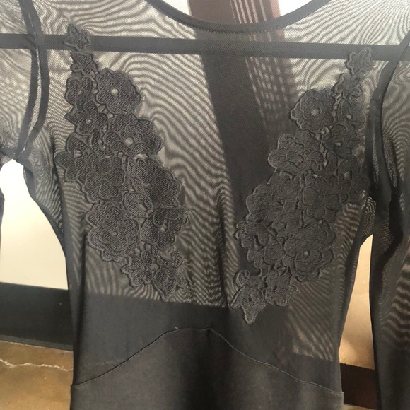 Black mini dress with embroidered flowers - Picture 2 of 4